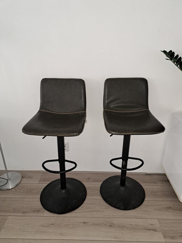 Set 4 barkrukken donker grijs/groen, 4 krukken, Ophalen, In hoogte verstelbaar, 60 tot 90 cm