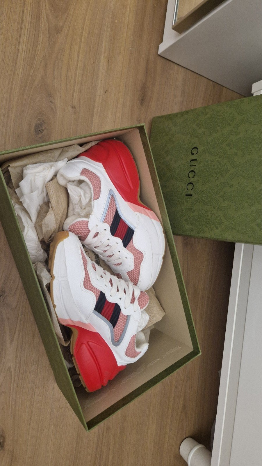 Gucci sneakers, Wit, Nieuw, Ophalen of Verzenden, Gucci