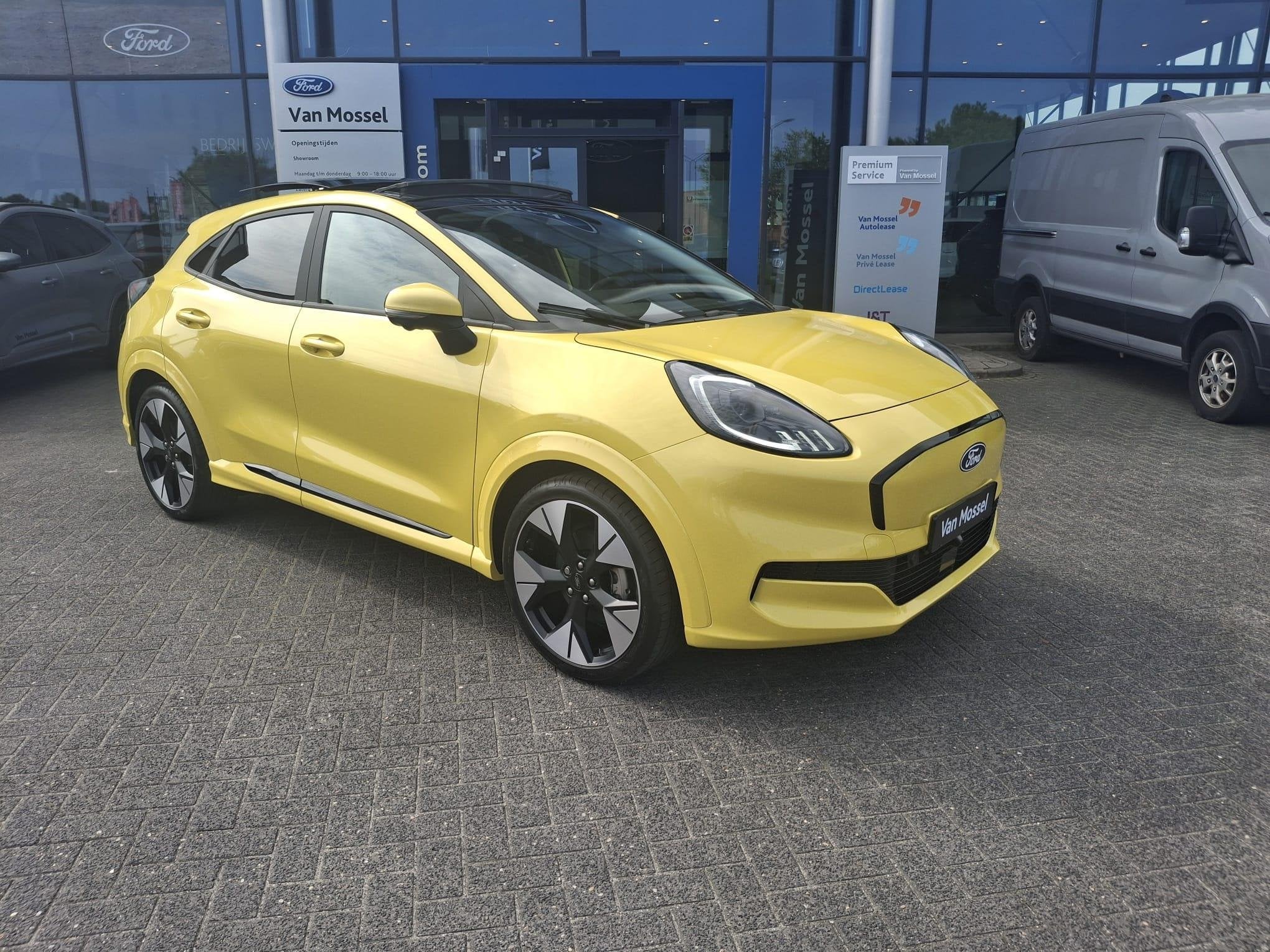 Ford Puma Gen-E Premium 44 kWh | 170PK | Panoramadak | 19'', 12 maanden, Puma, 750 kg, Leder en Stof