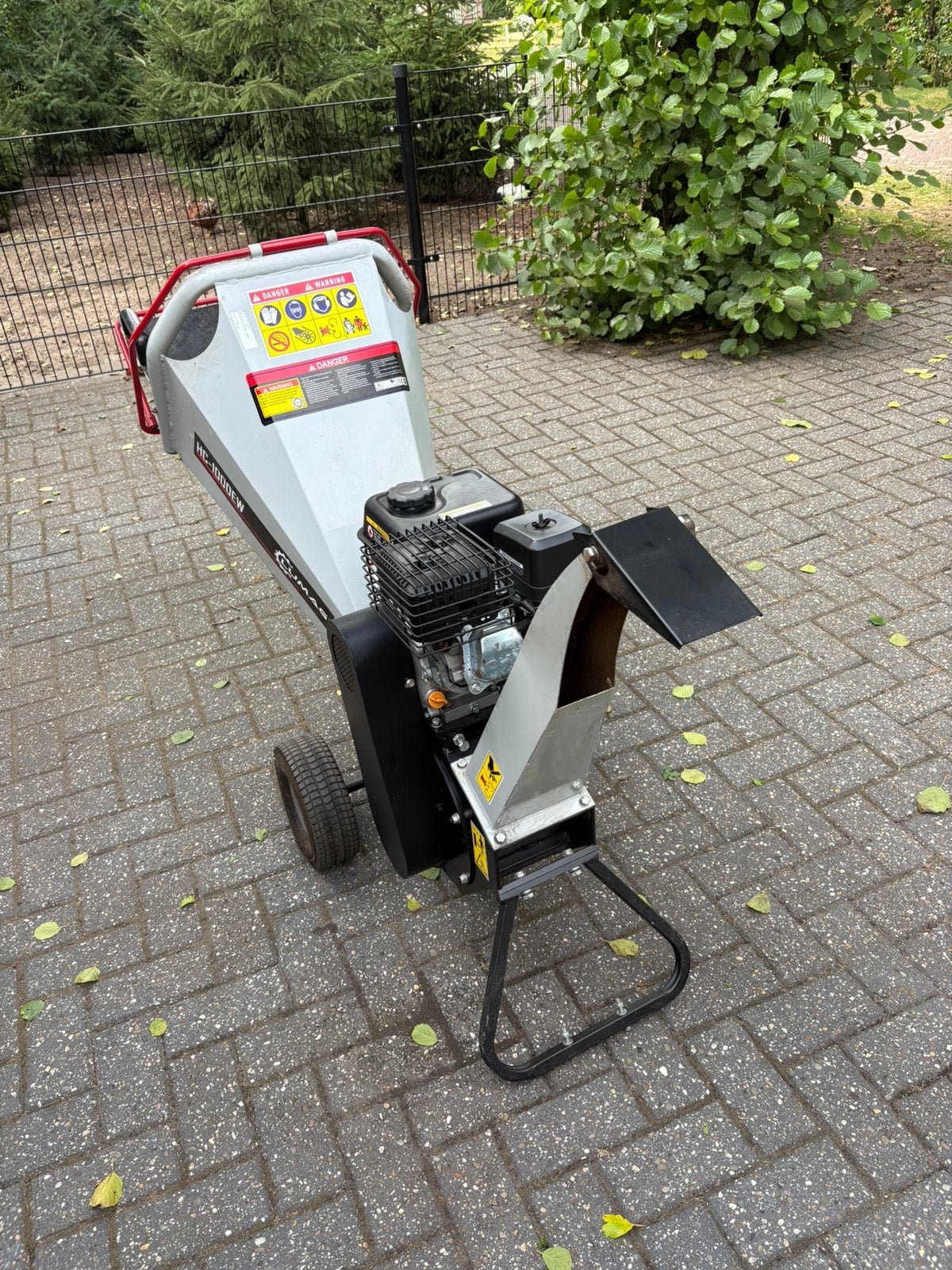 Sterke lumag hakselaar benzine. Werkt perfect., Ophalen, -, -, Zo goed als nieuw
