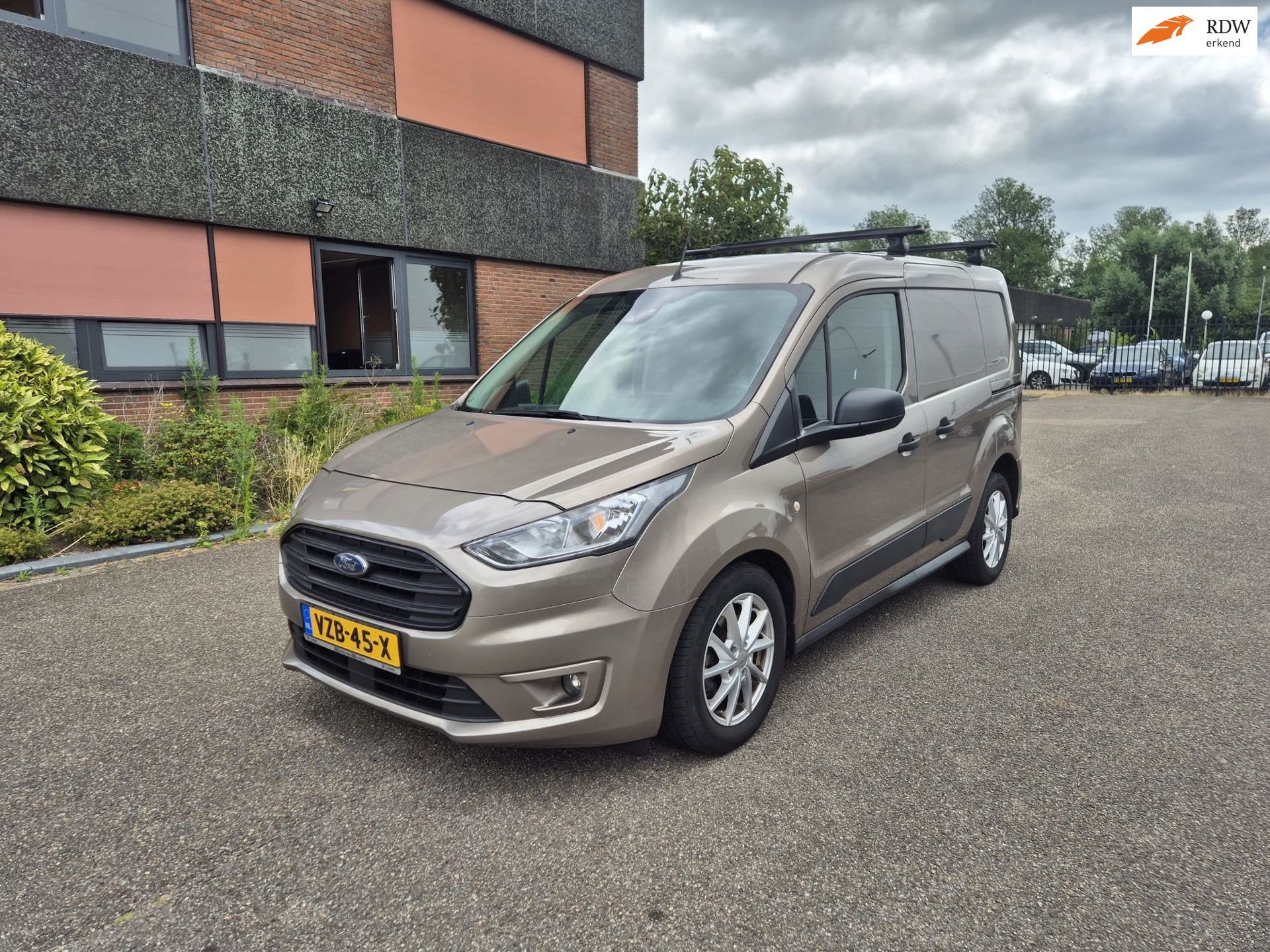 Ford Transit Connect 1.5 EcoBlue L1 Limited Automaat|Winterp, Stof, Gebruikt, Euro 6, 4 cilinders