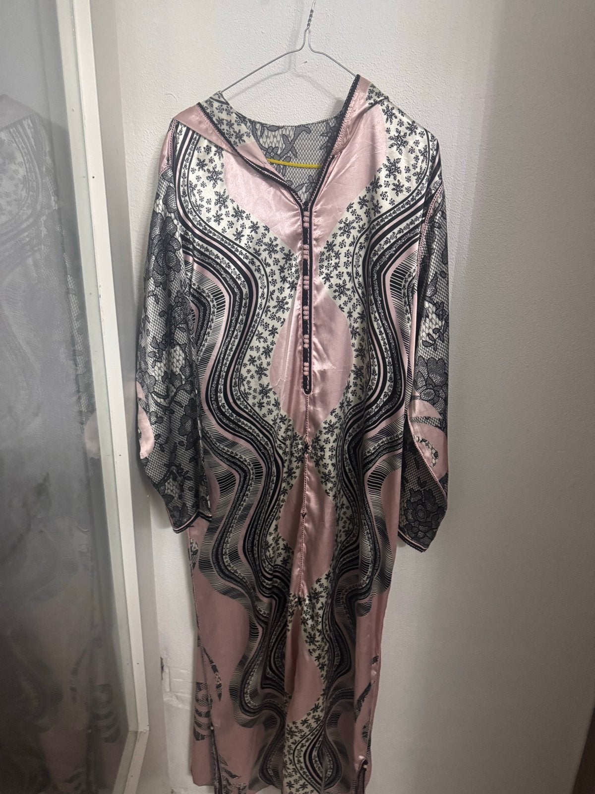 Elegante Roze Kaftan met Patroon, Maat 38/40 (M), Ophalen of Verzenden, Zo goed als nieuw, Roze