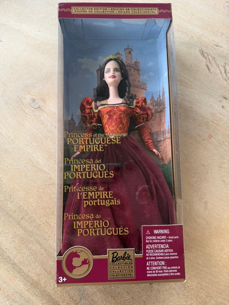 Princess of the Portuguese Barbie, Verzamelen, Poppen, Ophalen of Verzenden, Zo goed als nieuw, Pop