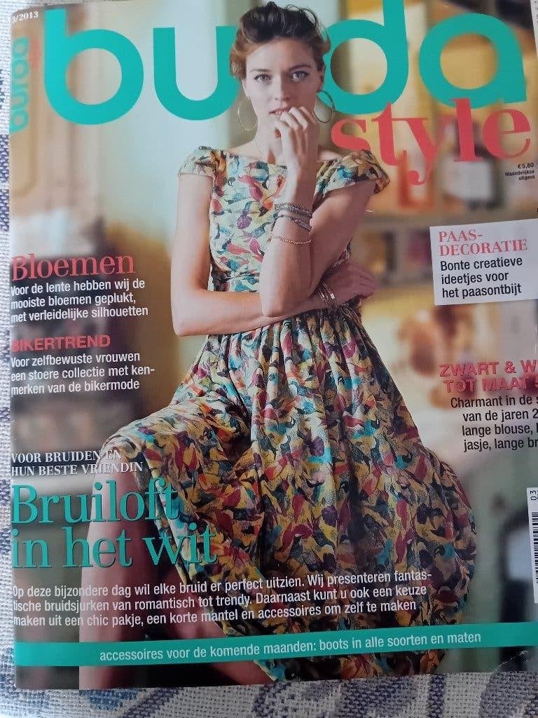 Burda Naaiblad 3-2013, Ophalen of Verzenden, Zo goed als nieuw, Vrouw, Knipmode