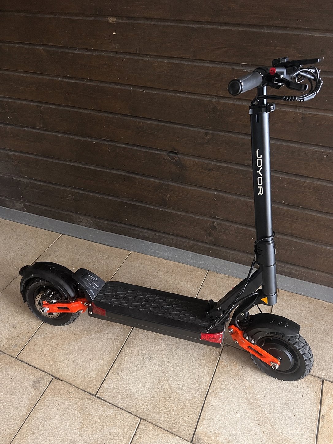 Joyor T10 82 km/h Topsnelheid! | 60V 18Ah | 75 KMActieradius, Fietsen en Brommers, Ophalen, Zo goed als nieuw, Elektrische step (E-scooter)
