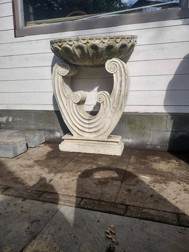 Betonnen plantenbak voor tegen een wand, Tuin en Terras, Bloembakken en Plantenbakken, Ophalen, Gebruikt, Minder dan 60 cm, Balkon