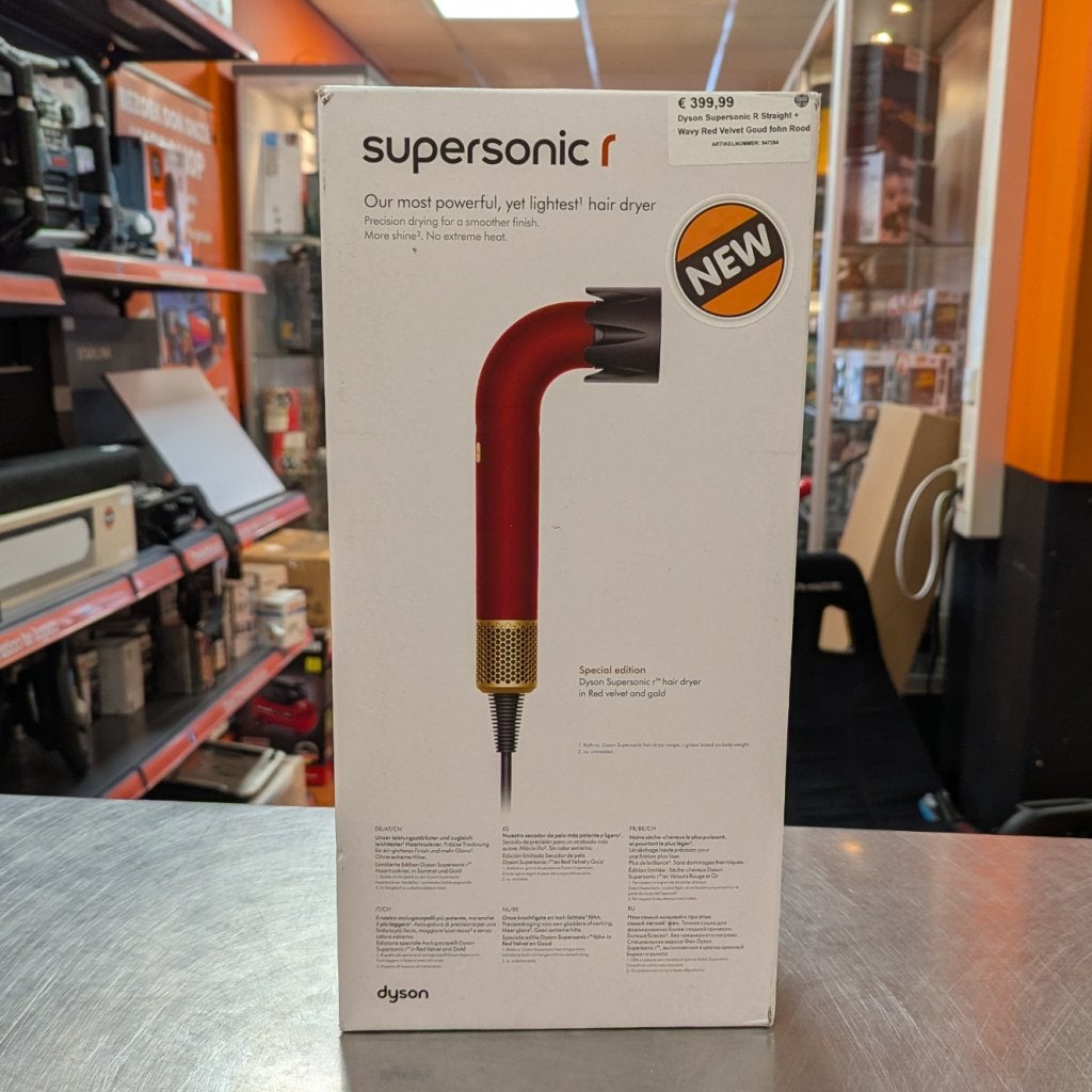 Dyson Supersonic R Straight + Wavy Red Velvet Goud fohn Rood, Dyson, Nieuw, Support@dyson.com, Tetbury Hill
Malmesbury, Wiltshire SN16 0RP
United Kingdom