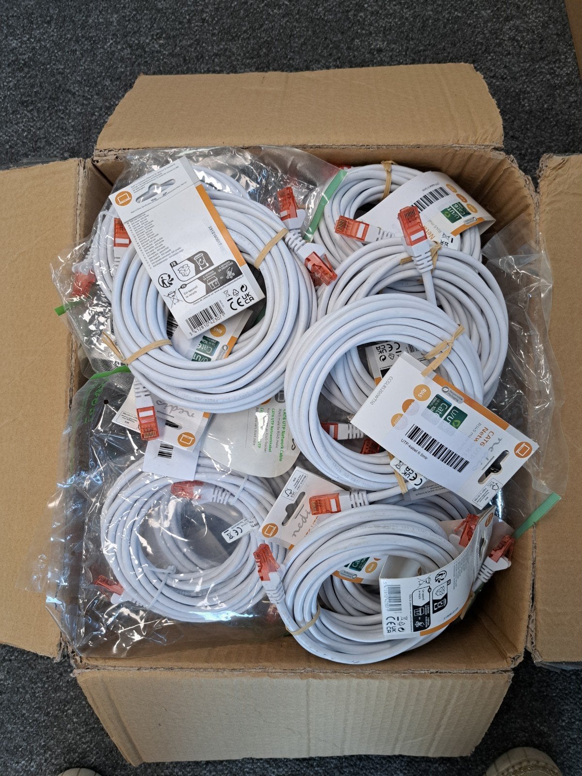 44x Nieuwe UTP Kabel Cat 6 - 5 Meter - Nedis, Verzenden, ., Nieuw, 2 tot 5 meter