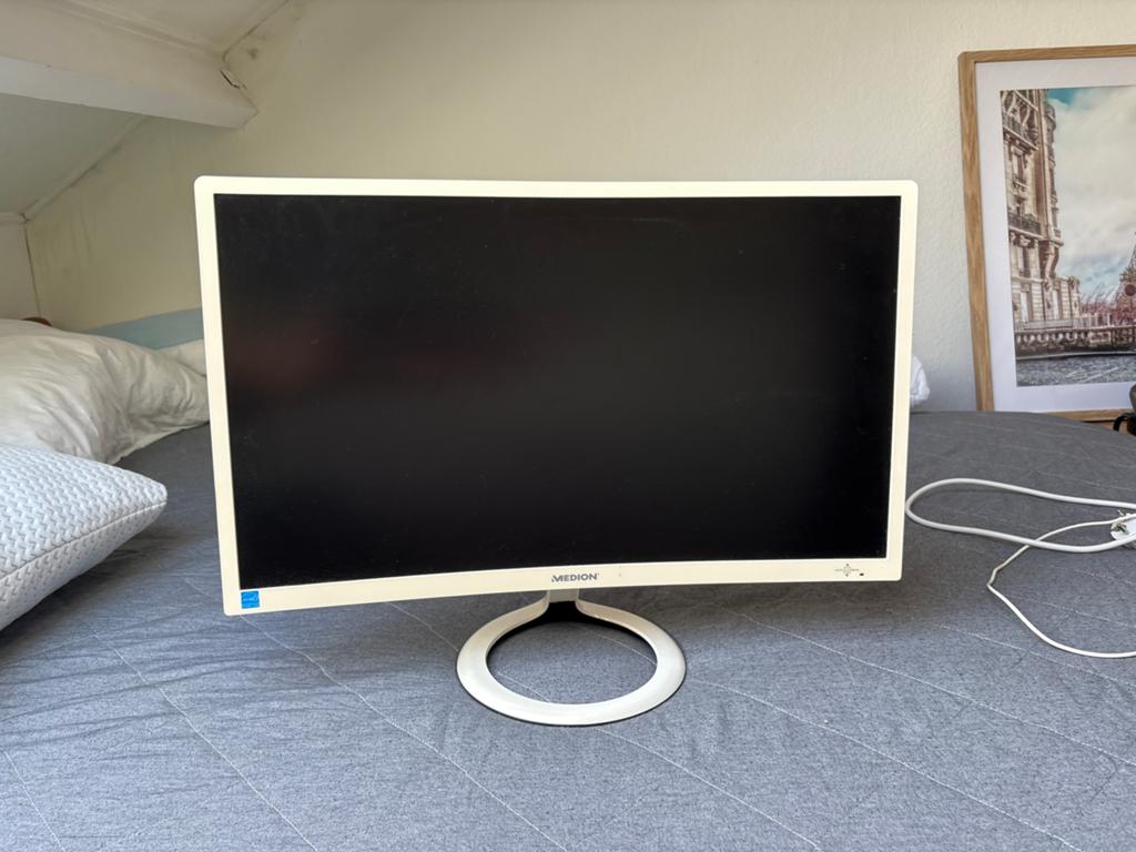 Medion monitor, Ophalen of Verzenden, Zo goed als nieuw, 60 Hz of minder