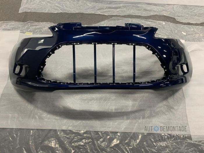 Voorbumper van een Ford Fiesta (INK BLUE), -, -, Nieuw, Ophalen of Verzenden