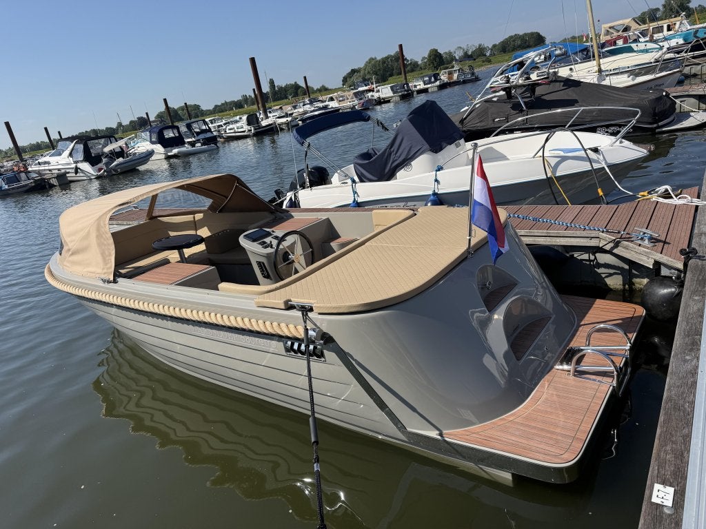 NwStaat! ExDemo MAASSLOEP 680 Retro 60PK HONDA KOELK BOEGSCH, Tender, 0 cm, Rondzit, Zo goed als nieuw