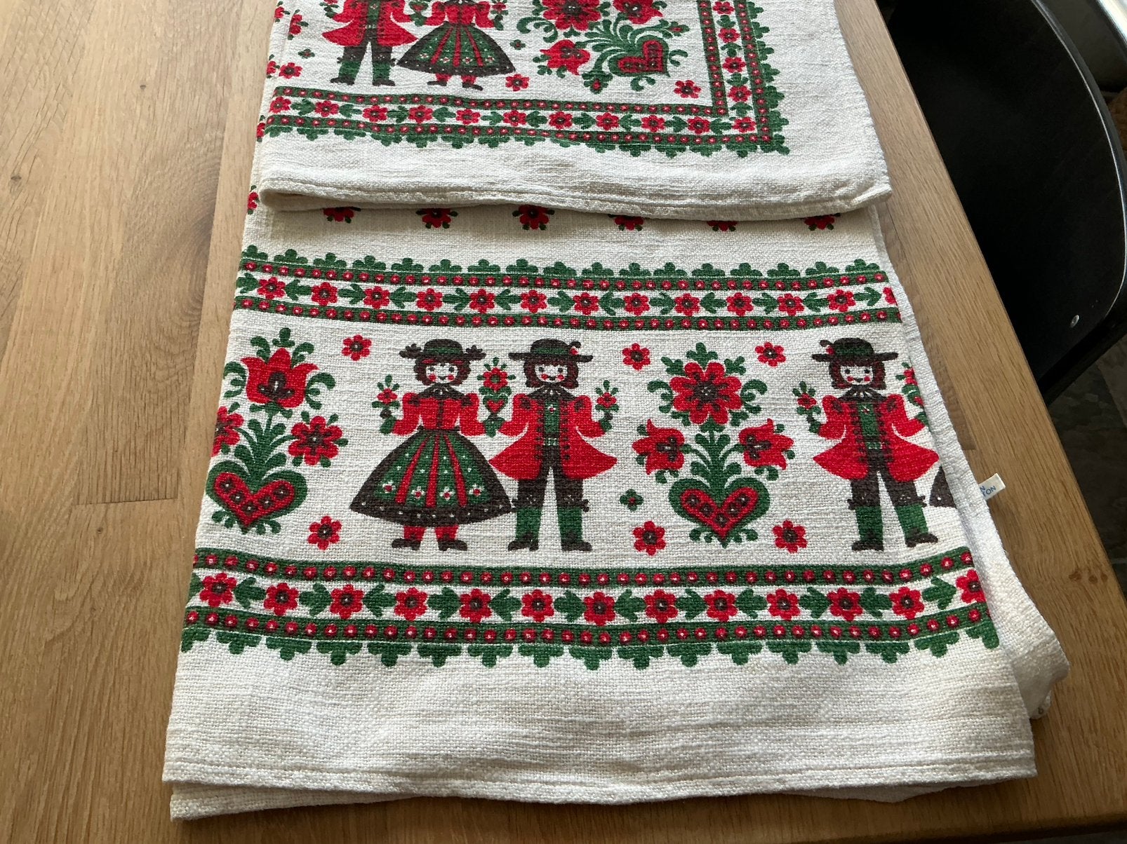 Vintage tafelkleed Oostenrijkse voorstelling. Merk Koll, Tafelkleed, Ophalen of Verzenden, Zo goed als nieuw