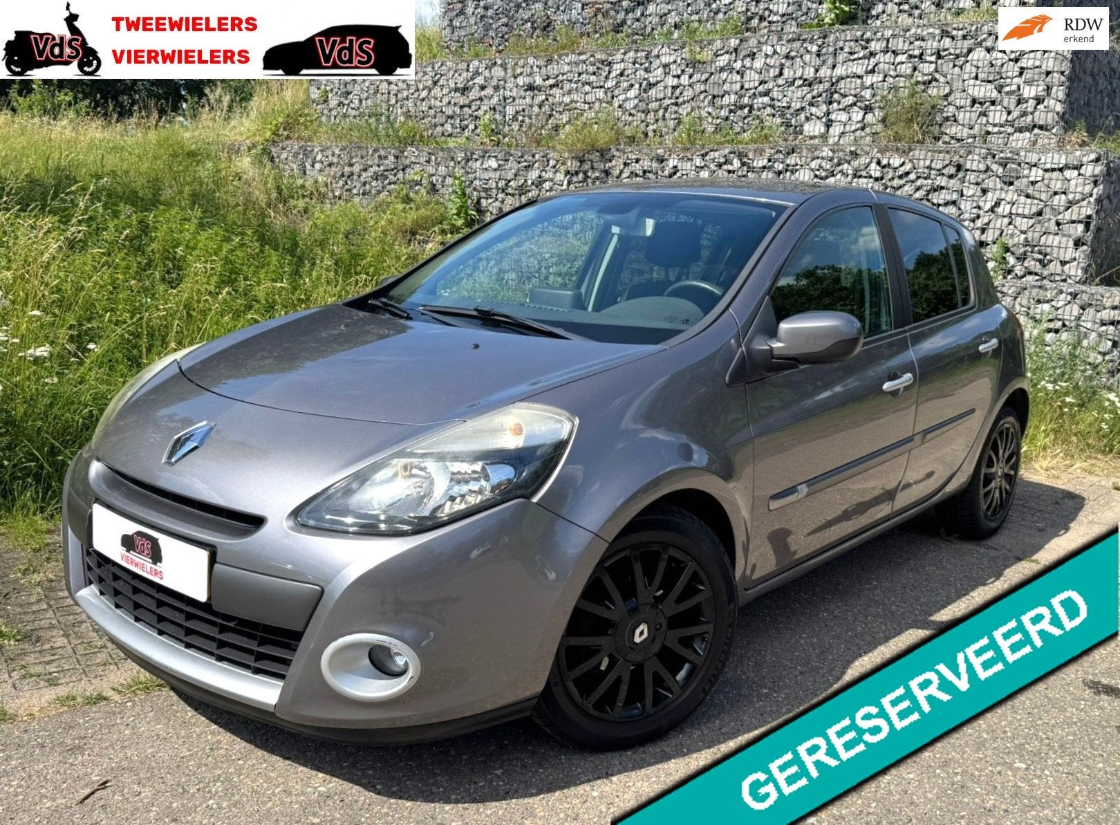 Renault Clio 1.2 TCe Dynamique Airco-Navi-Cruise Contr-Parke, Voorwielaandrijving, Euro 5, Gebruikt, 4 cilinders