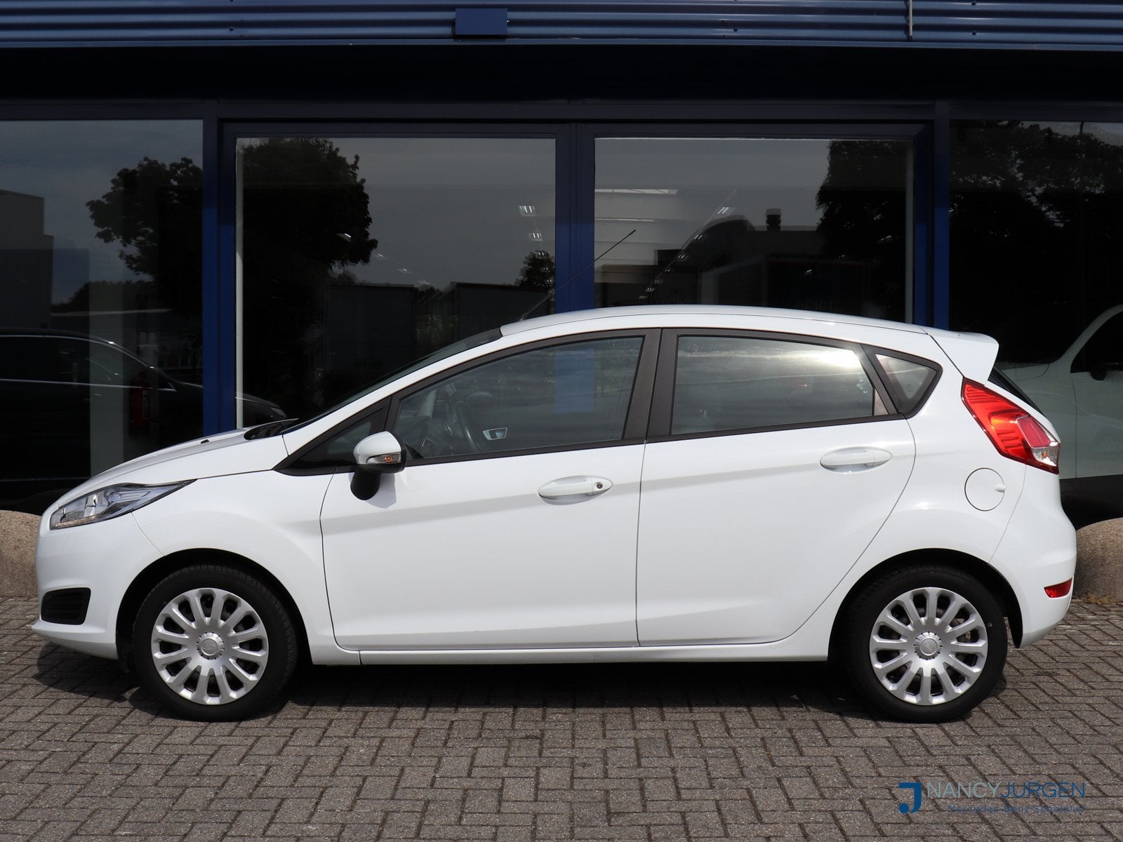 Foto 7 van Ford Fiesta 1.0 Style | Essential | Airco | Navi | Bluetooth