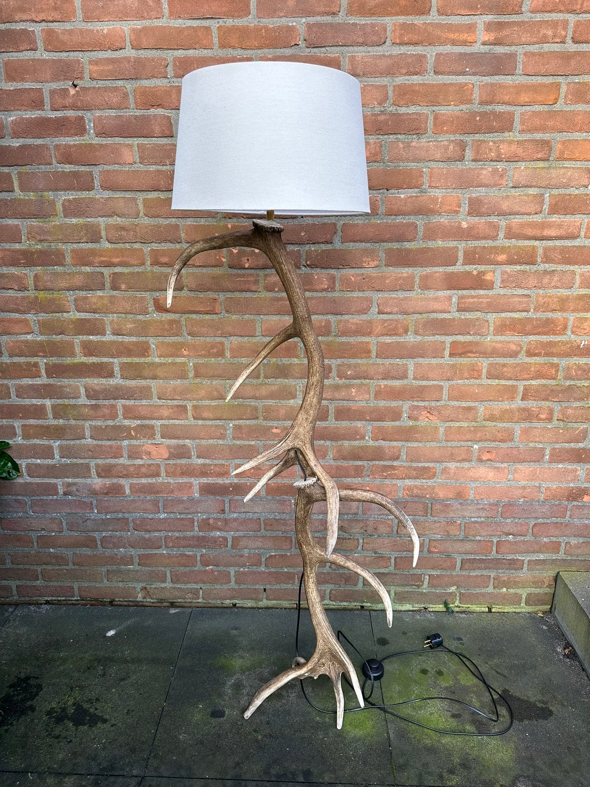 Gewei geweien lamp jacht Veluwe geweien edelhert vloerlamp, Huis en Inrichting, Ophalen, Nieuw, E27 (groot), 100 tot 150 cm