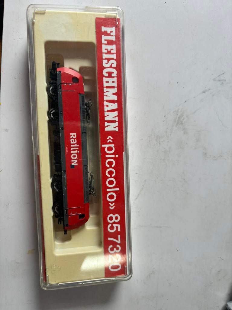 Fleischmann n spoor railion 145, Fleischmann, Ophalen of Verzenden, Zo goed als nieuw, Analoog