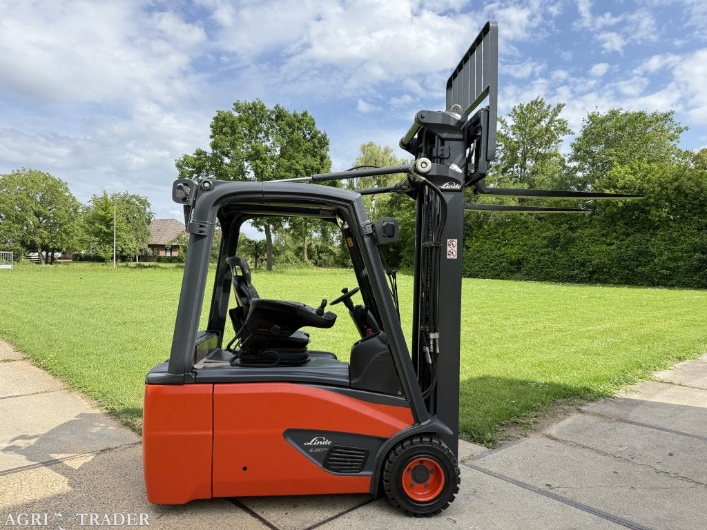 Linde E20 triplo 5.5M Sideshift accu 2024 | 5300 uur | BJ201, Info@vanbeurdenheftrucks.nl, Linde, Heftruck, Ophalen of Verzenden