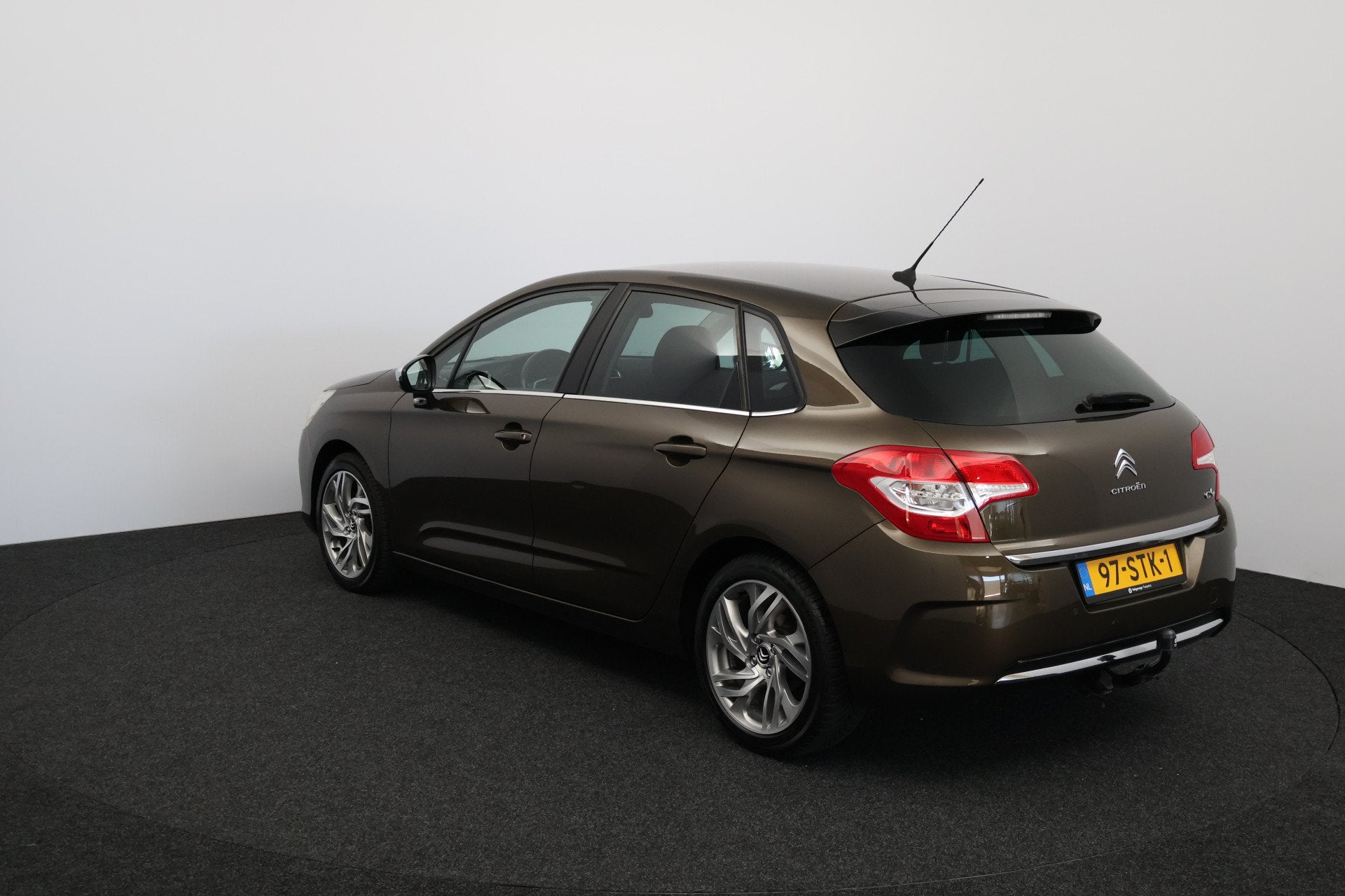 Citroën C4 1.6 VTi Tendance/ Trekhaak/ 17'' LMV/ Extra geti, Auto's, Voorwielaandrijving, Euro 5, Stof, Zwart