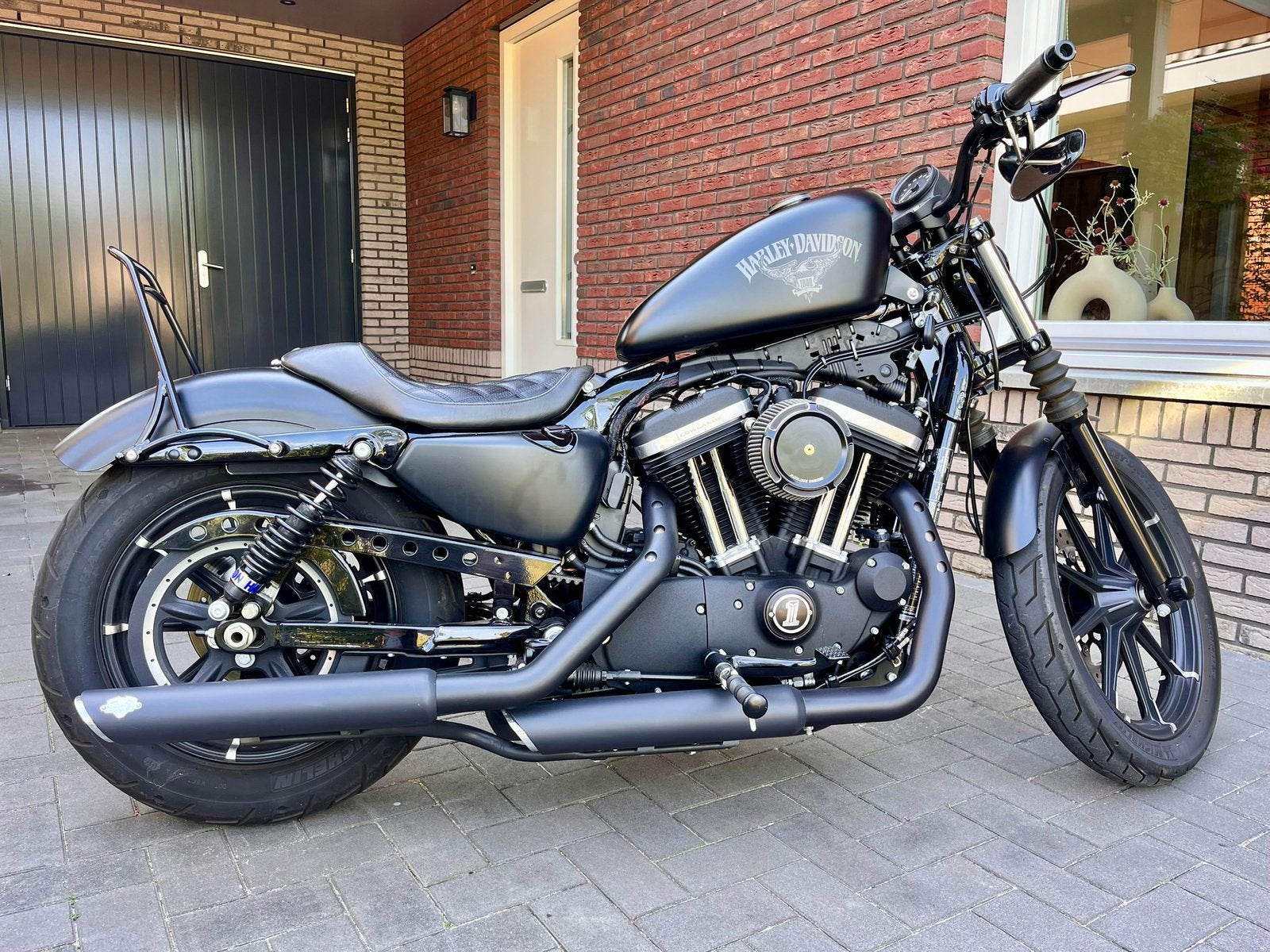 Harley Davidson Sportster 883 Iron, Motoren, Motoren | Harley-Davidson, 2 cilinders, Chopper, Particulier, Meer dan 35 kW