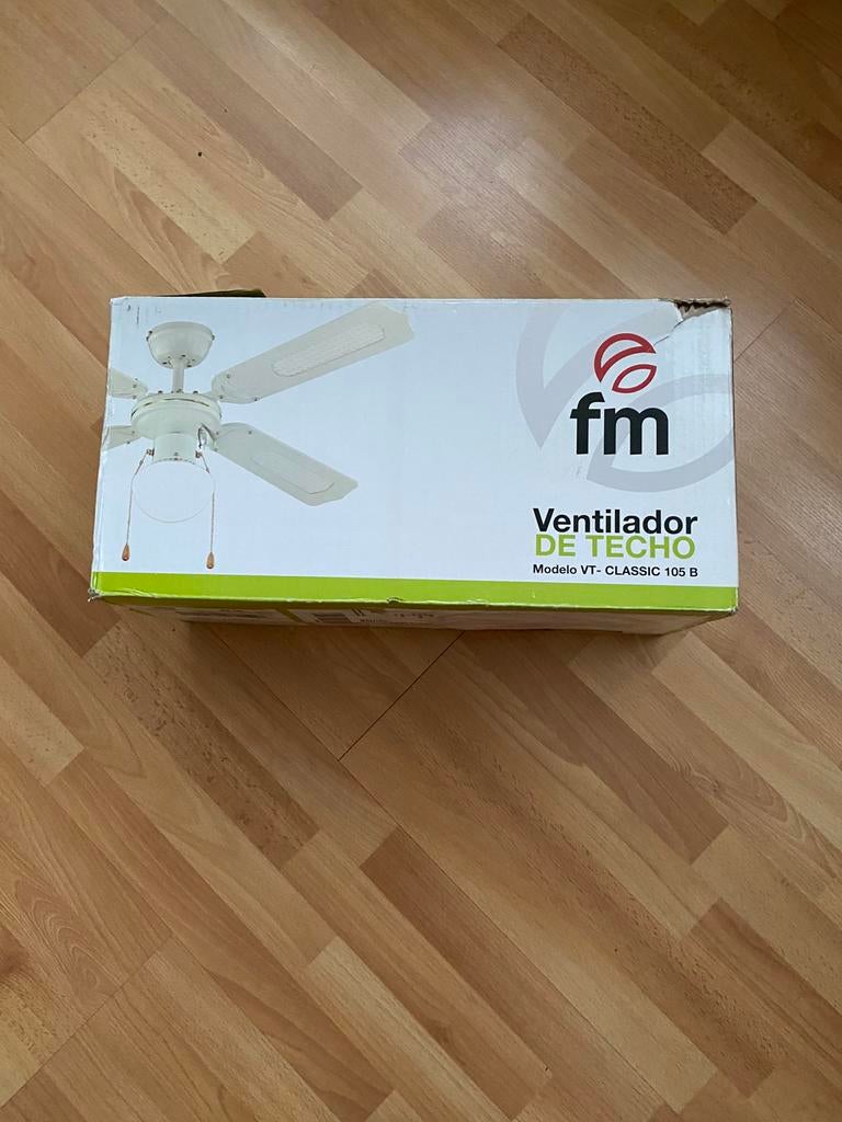 Ventilator wit met licht nieuw in doos, Ophalen of Verzenden, Zo goed als nieuw, Plafondventilator