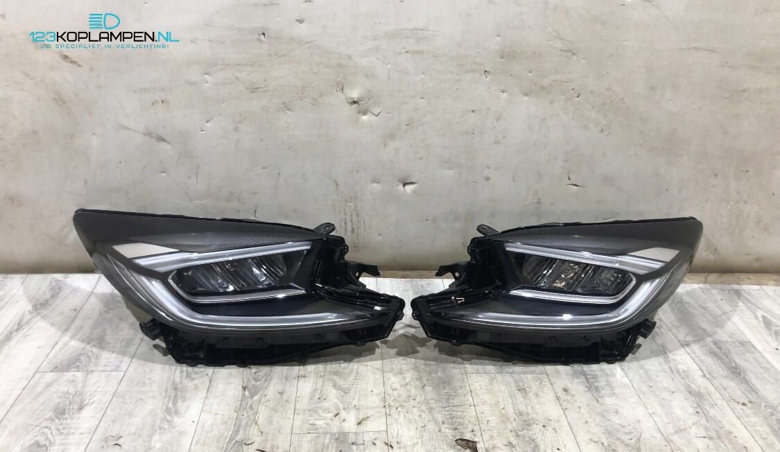 Toyota Aygo X Full led Koplamp koplampen links rechts, Gebruikt, -, Ophalen of Verzenden, Toyota