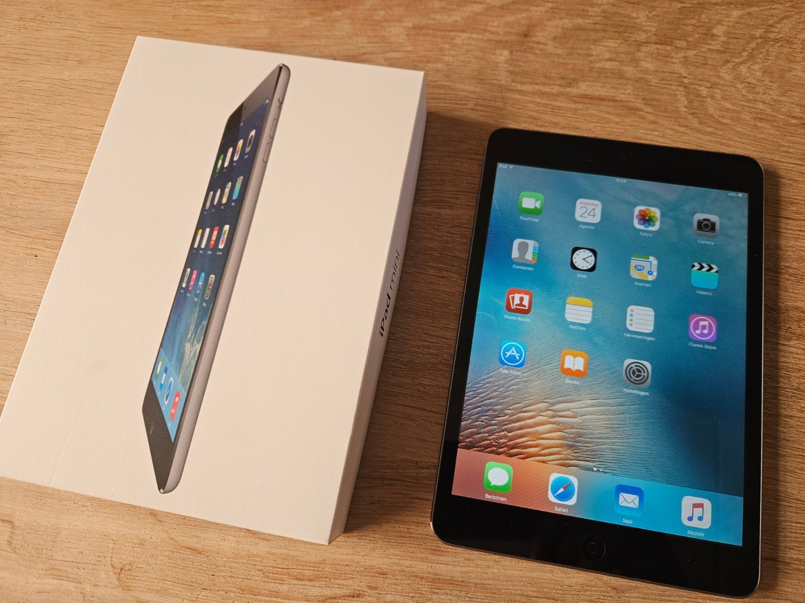 Ipad Mini A1432 first generation, Computers en Software, Apple iPad, 8 inch, Ophalen of Verzenden, Zo goed als nieuw