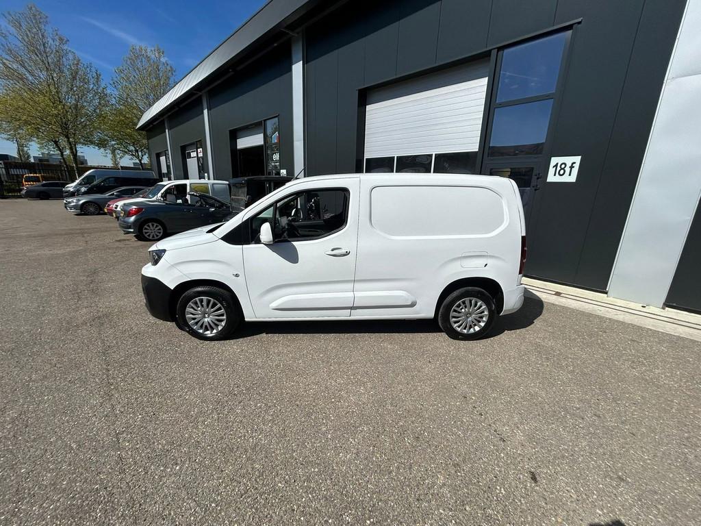 Peugeot Partner 1.5 BlueHDI Premium/airco/navi/cruise/3pers, Auto's, Bestelauto's, Voorwielaandrijving, Stof, Gebruikt, 4 cilinders