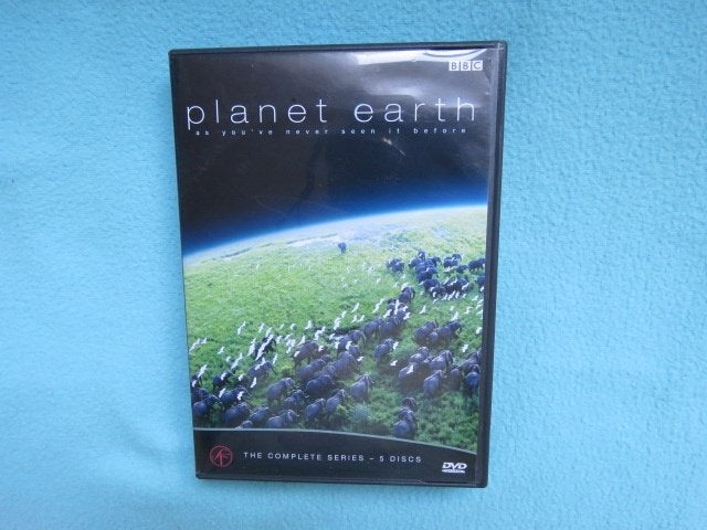 Zweedse 5 DVD-box: Planet earth, de complete serie, Engels, Alle leeftijden, Ophalen of Verzenden, Zo goed als nieuw