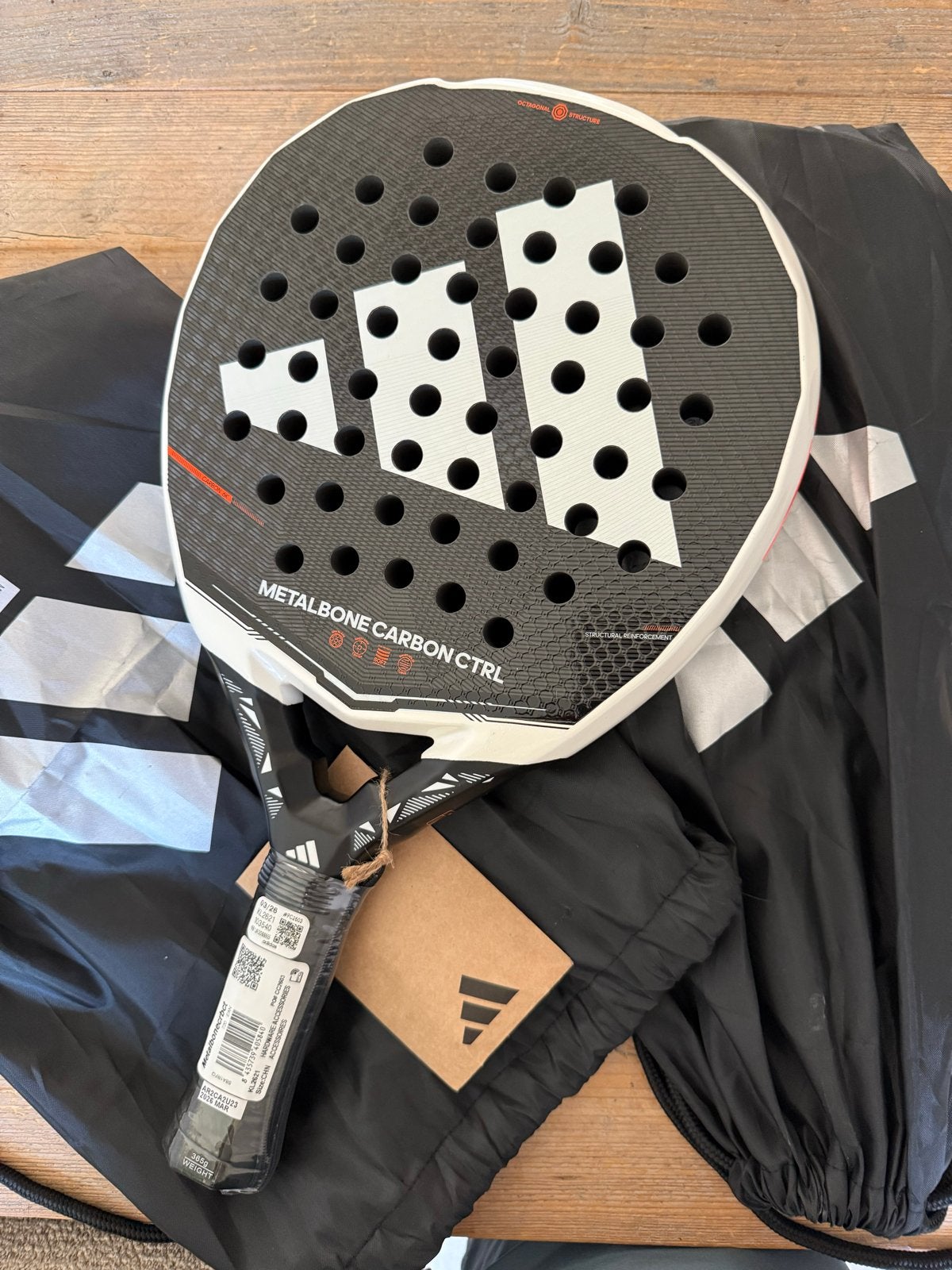 Adidas Metalbone Carbon CTRL Padel Racket - Nieuw, factuur, Ophalen of Verzenden, Nieuw