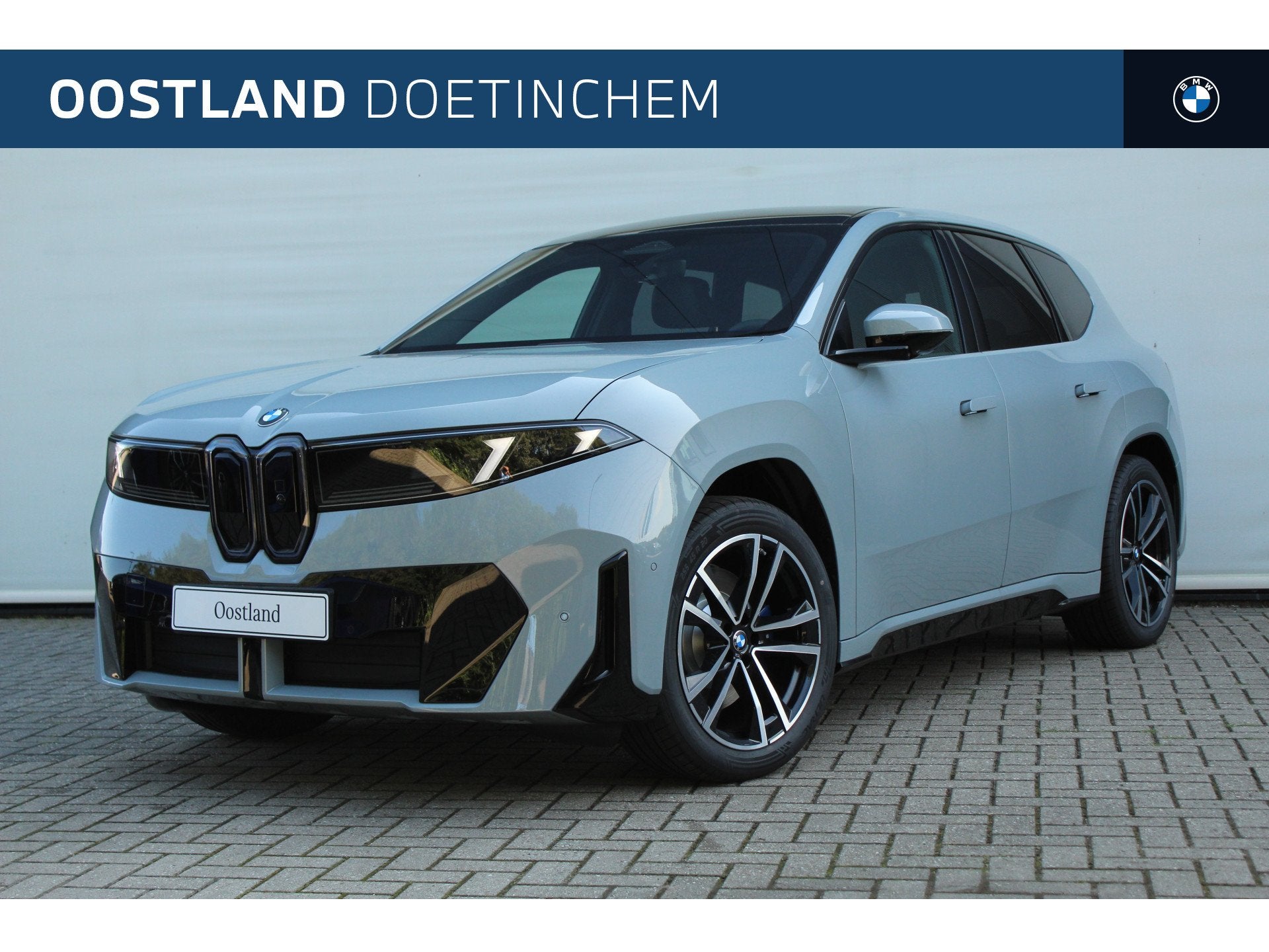 BMW iX3 40 eDrive M Sport / Panoramadak / Head-Up / Stoelver, Auto's, Automaat, Dealer onderhouden, Achterwielaandrijving, Zwart