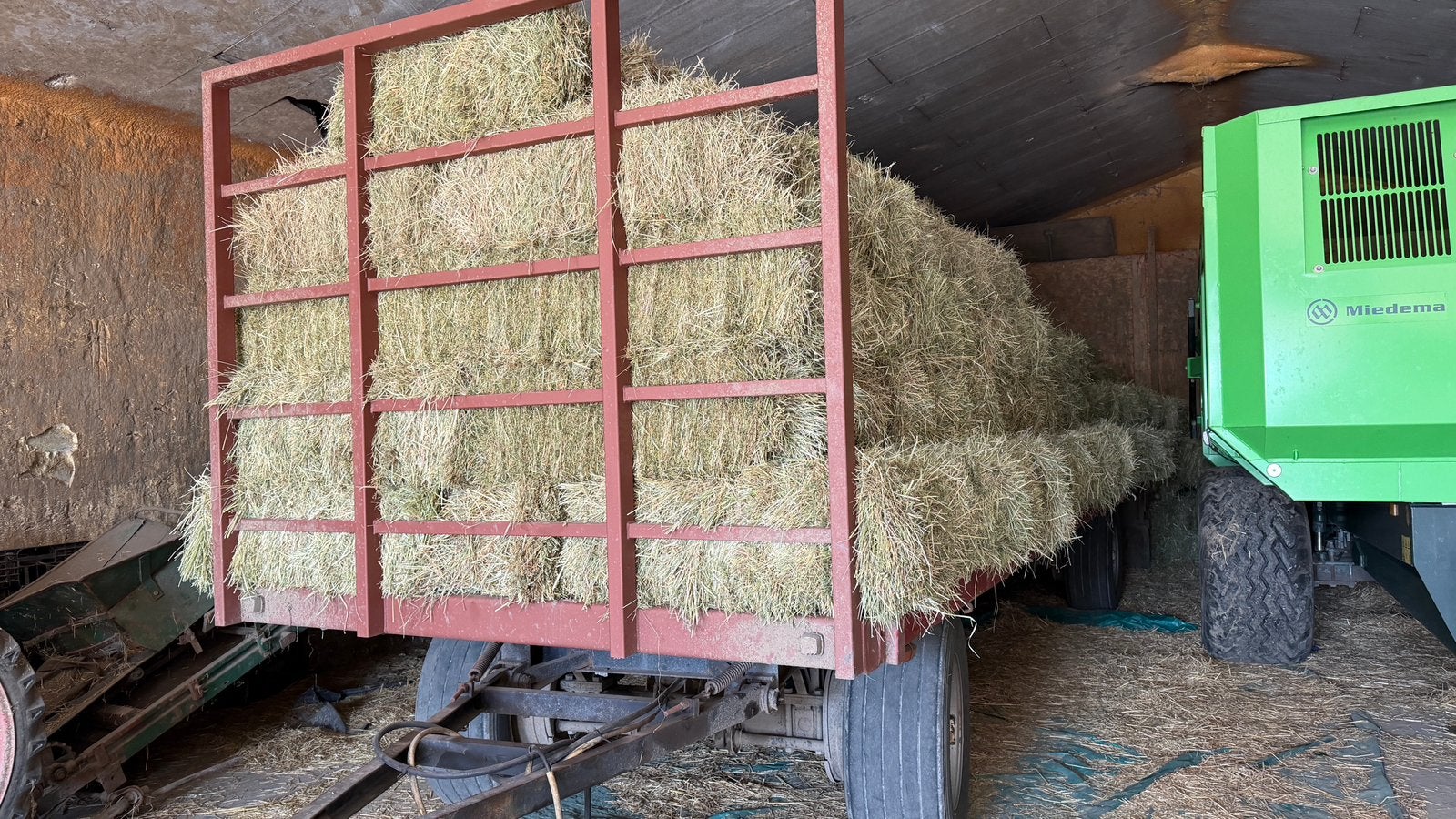 Kleine pakjes hooi te koop, Ophalen, Vee