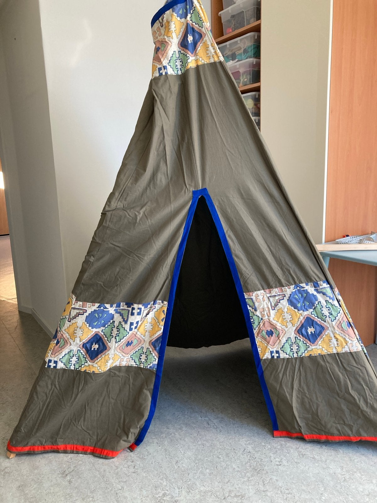 Leuke speel tipi tent voor kinderen, Ophalen, Gebruikt, Overige materialen