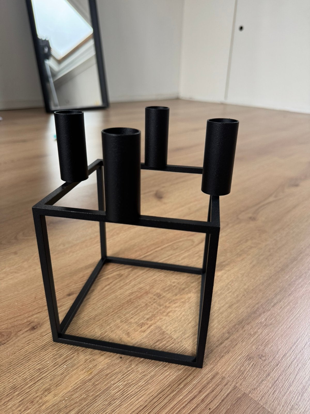 By Lassen kubus 4 kandelaar zwart, nieuw in doos., Ophalen, Zo goed als nieuw, Zwart, Kandelaar