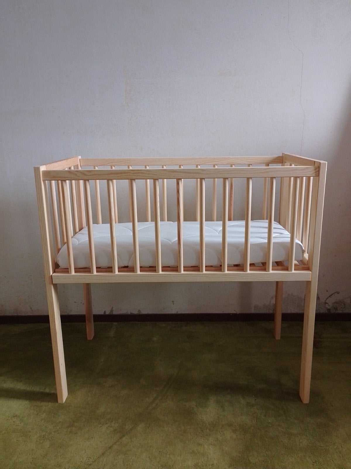 Houten wieg/cosleeper inclusief matras (40x80 cm), Kinderen en Baby's, Babywiegjes en Ledikanten, Ophalen, Zo goed als nieuw, Wieg