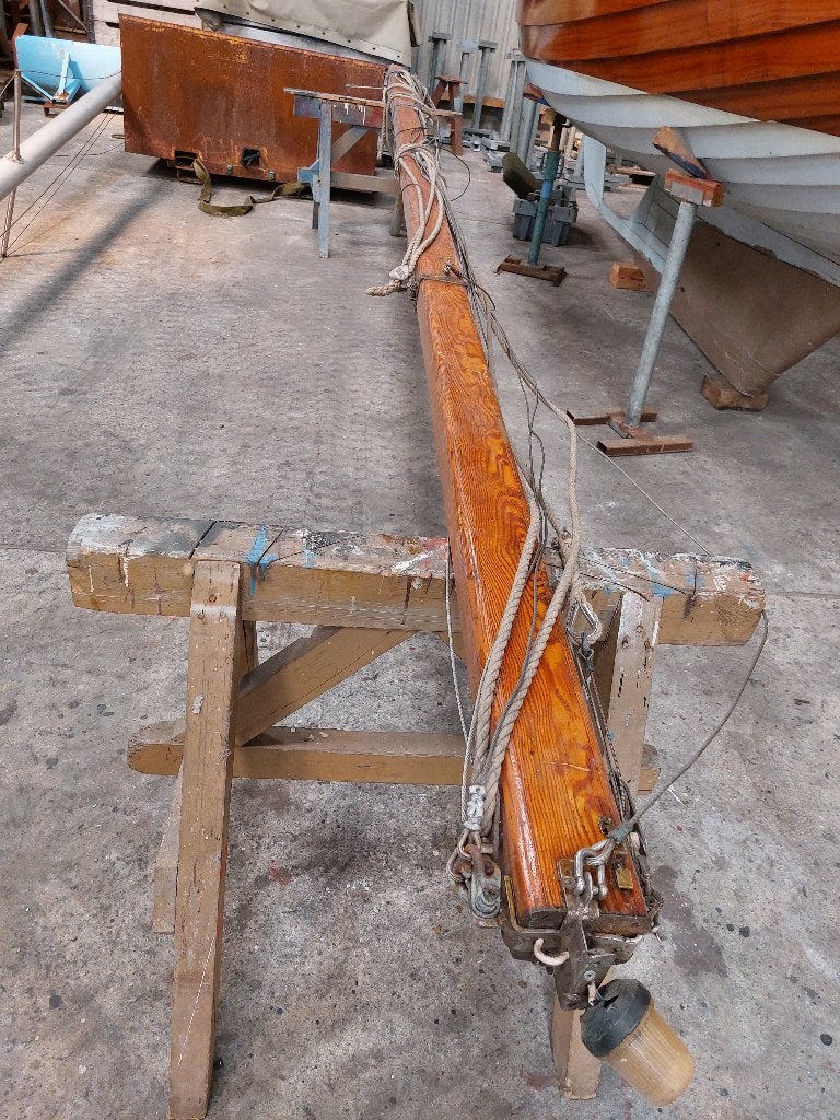 houten mast, Watersport en Boten, Ophalen, Gebruikt, Overige typen, Minder dan 15 m²