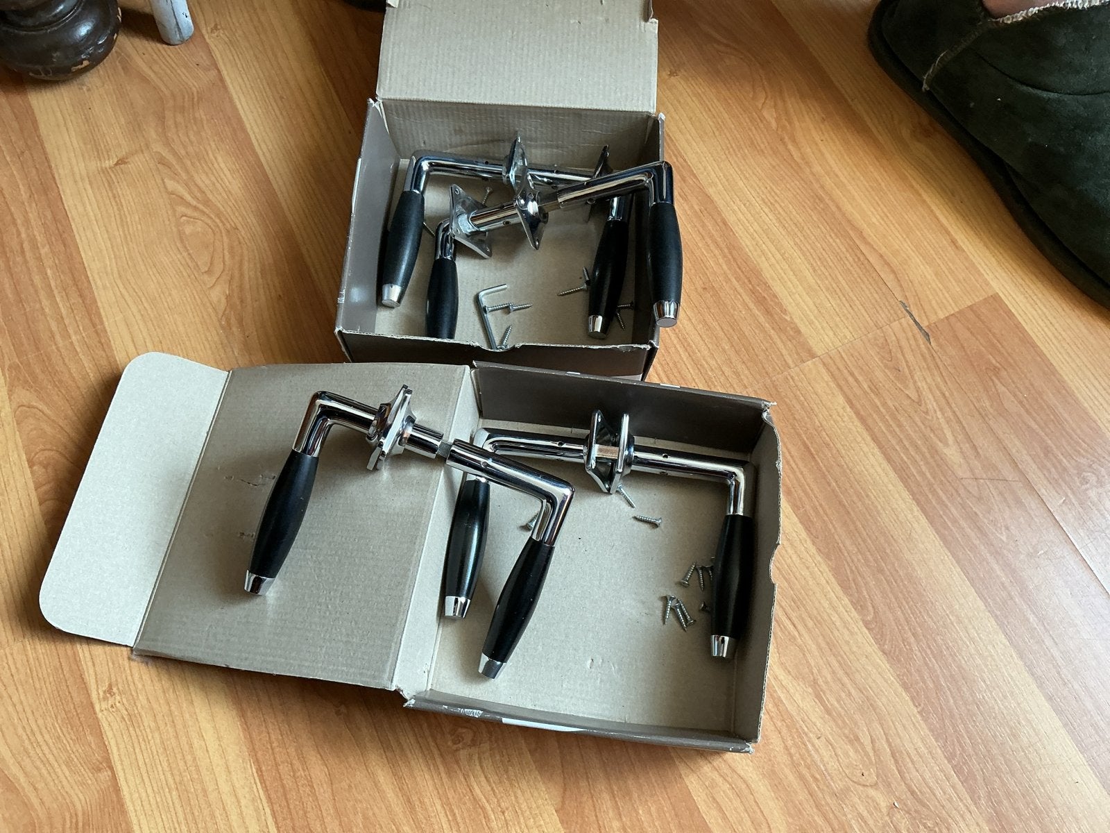 Set van 4 deurgrepen/klinken, chroom met zwart, Ophalen of Verzenden, Nieuw, Chroom, Klink of Kruk