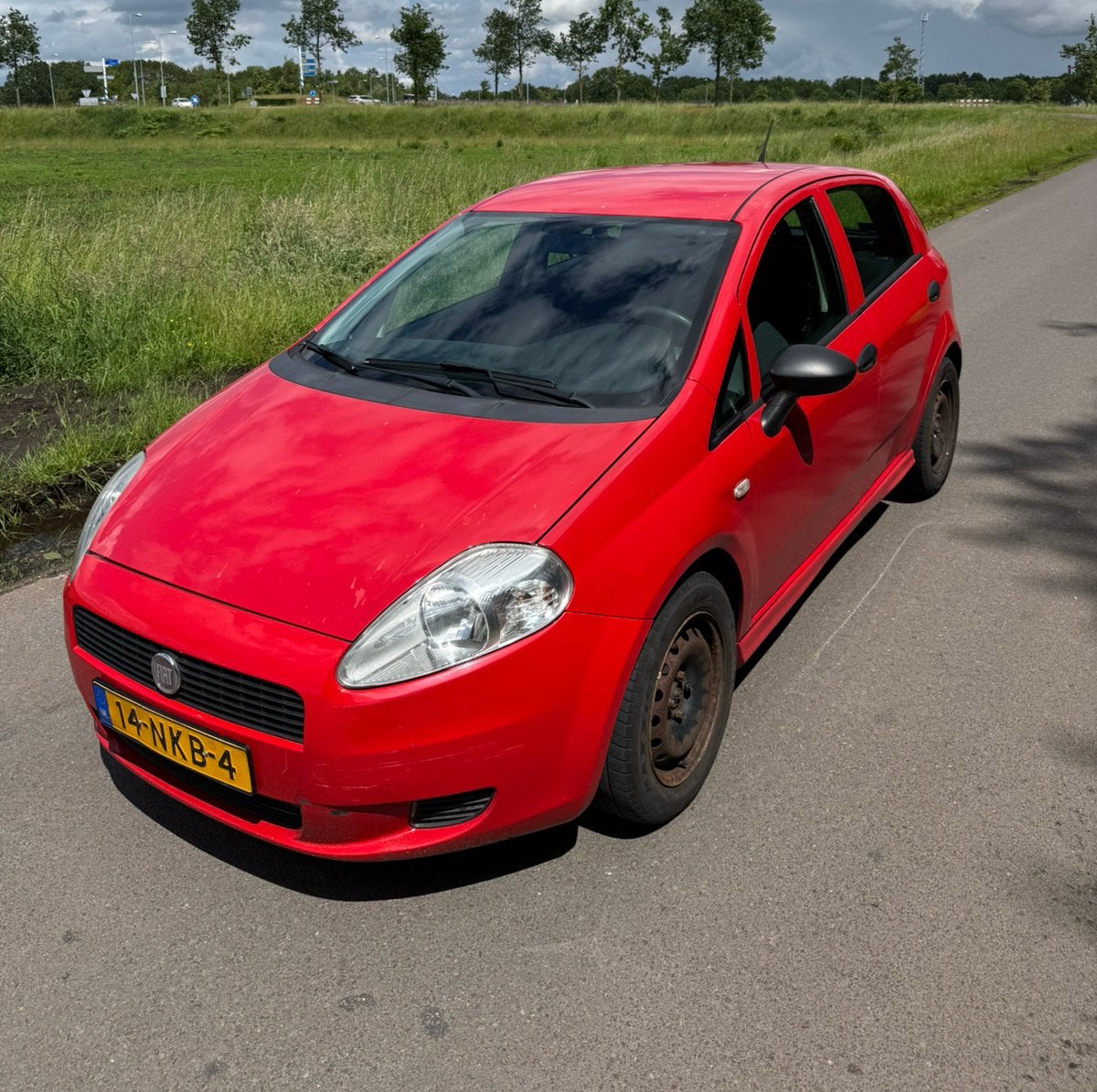 Nette Fiat Punto 1.2 (2010) - 205.809 km - APK t/m dec 2026!, Auto's, Voorwielaandrijving, 28 km/l, 4 cilinders, Origineel Nederlands