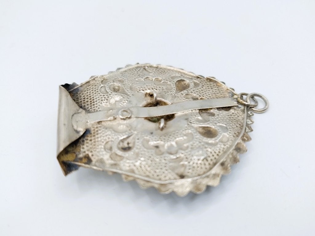 Friese zilveren hanger, boekstuk, A.G. Kijlstra, Drachten, Verzenden, Zilver