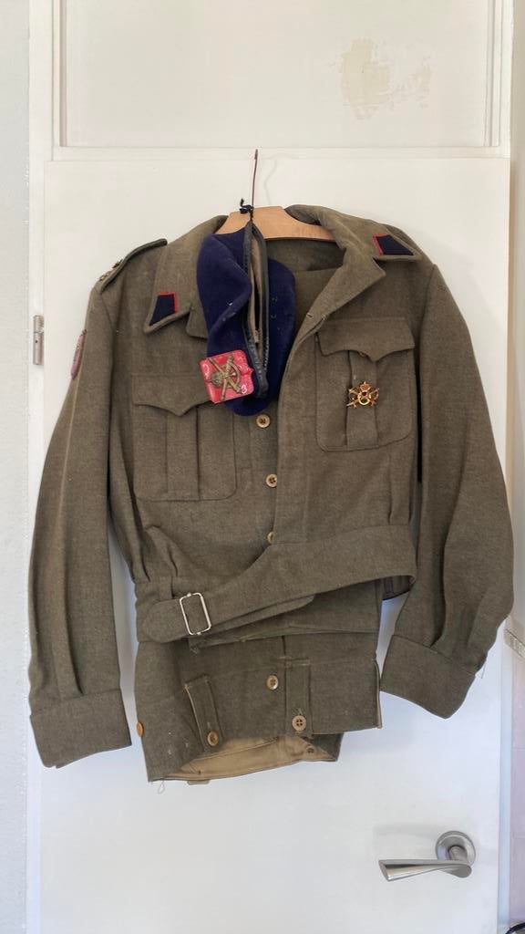 Groot lot militairia, Ophalen, Landmacht, Nederland