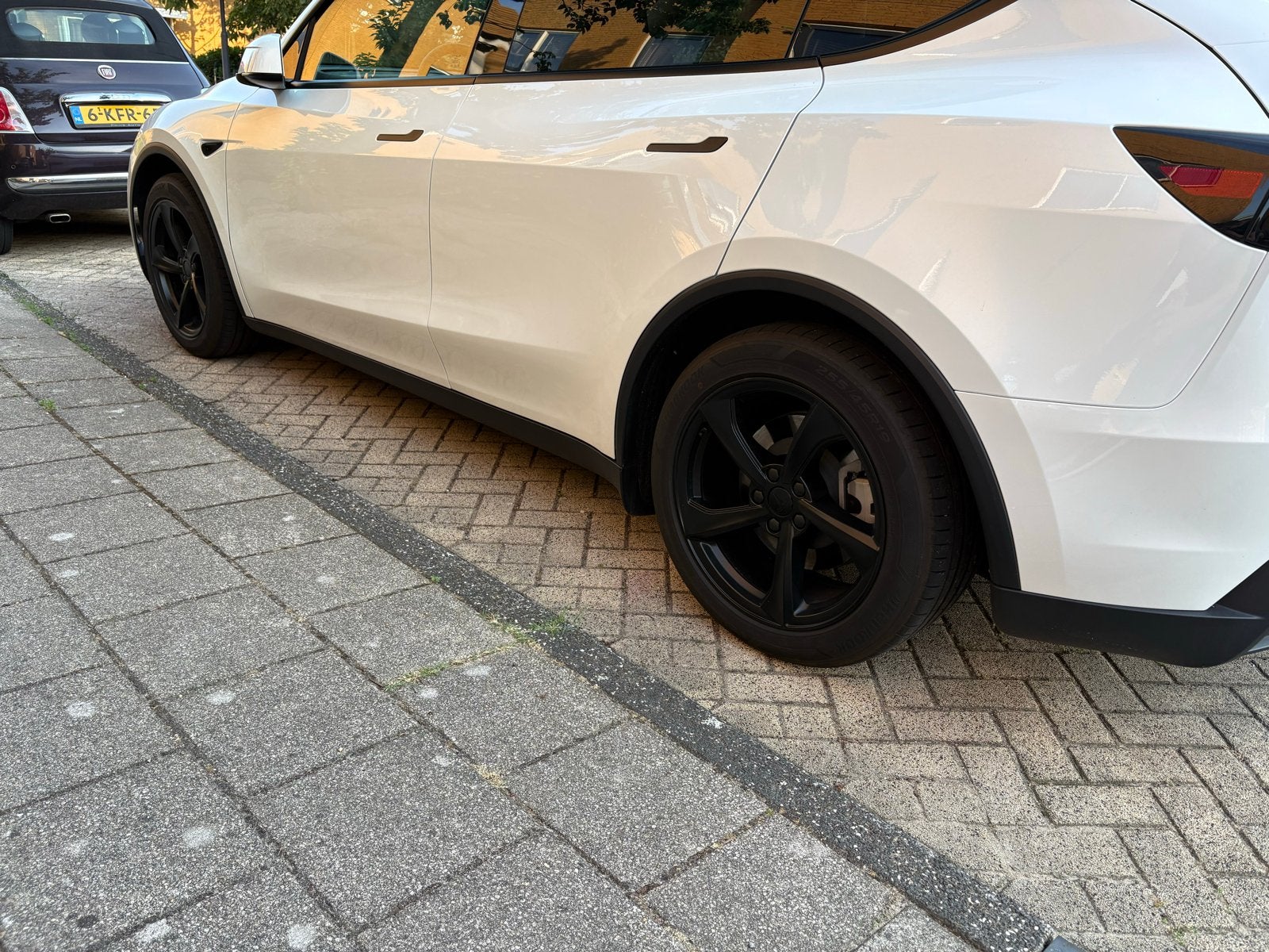 Tesla Model Y Crossflow Wheel Cap Kit Nieuw, Auto diversen, Wieldoppen, Ophalen of Verzenden, Gebruikt