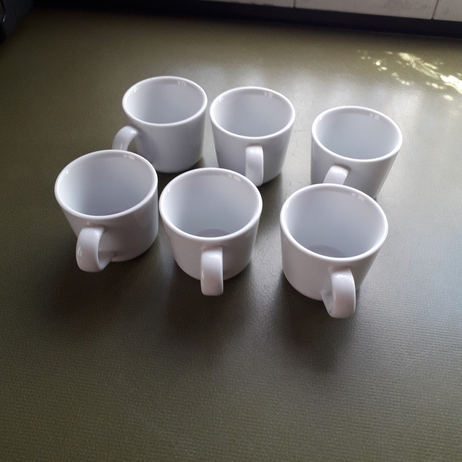 Set van 6 kleine witte koffiekopjes, Huis en Inrichting, Keuken | Servies, Ophalen, Overige stijlen, Kop(pen) en/of Schotel(s)