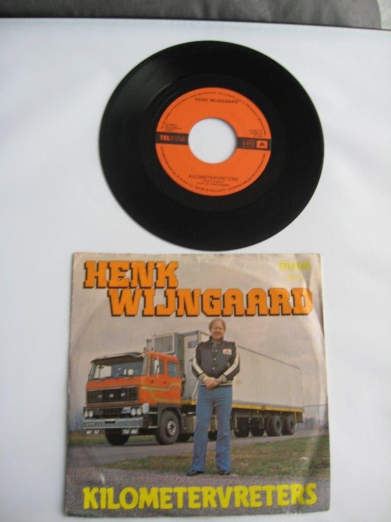 Henk Wijngaard kilometervreters, 7 inch, Ophalen of Verzenden, Zo goed als nieuw, Levenslied of Smartlap