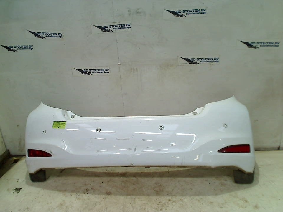 Bumper Achter Toyota Yaris III (P13) (2011-09/2020-09), Auto-onderdelen, Gebruikt, Kundenbetreuung@toyota.de, Toyota-Allee 2, Köln 50858, , Duitsland
