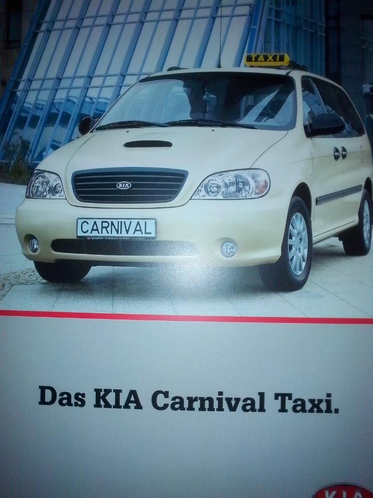 13x Kia + Mazda Lexus Toyota + Trein Taxi folders brochures, Ophalen of Verzenden, Zo goed als nieuw, Mazda