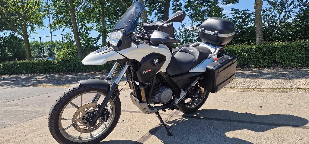 BMW G 650 GS – nieuwstaat, kofferset, A2 geschikt, Motoren, Occasion, Toermotor, ABS, Minimaal motorrijbewijs A2