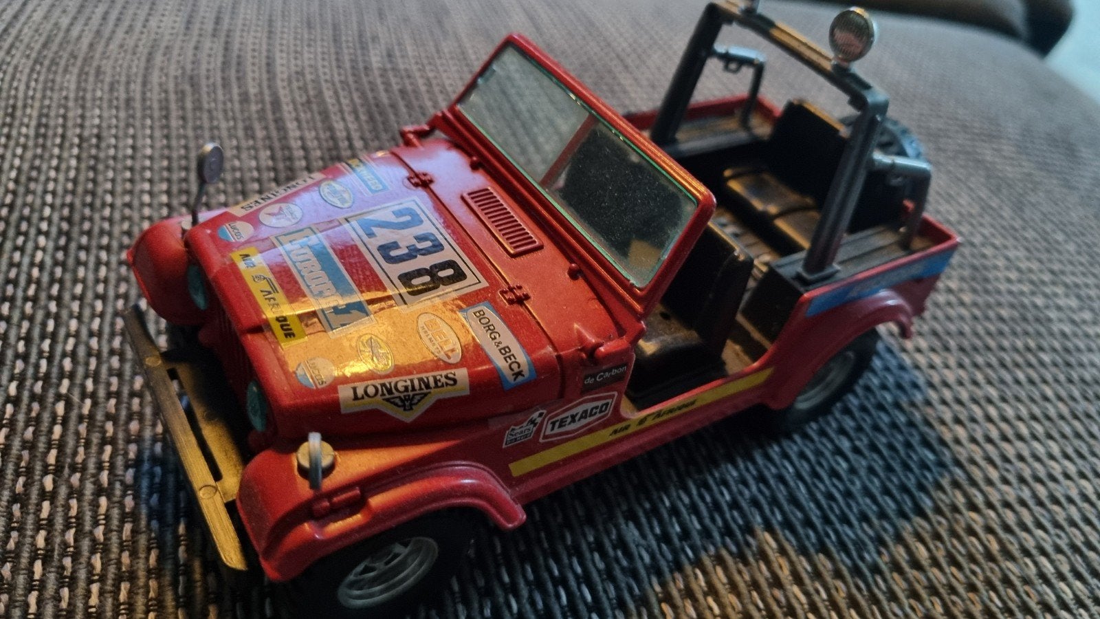 Vintage Rode Jeep Speelgoedauto - Rally Model, Ophalen of Verzenden, Gebruikt