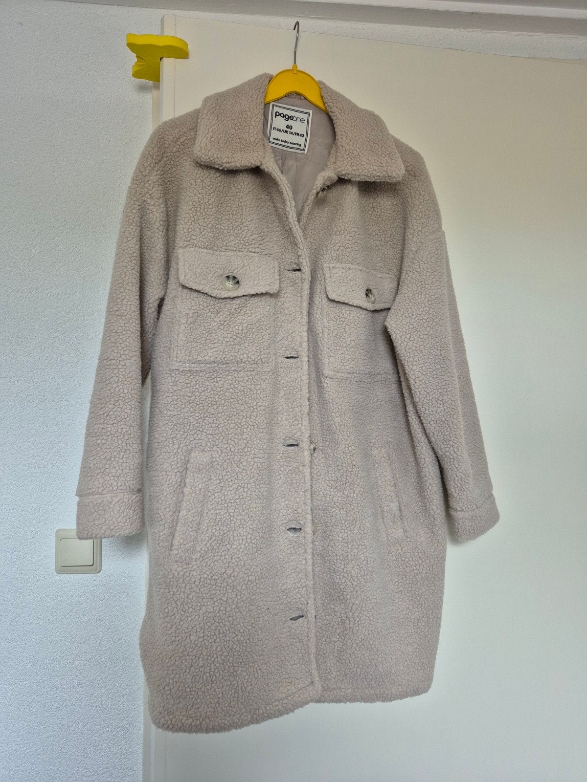 DAMES TEDDY WINTERJAS MAAT 40 ZGAN, Ophalen, Zo goed als nieuw, Maat 38/40 (M), Beige