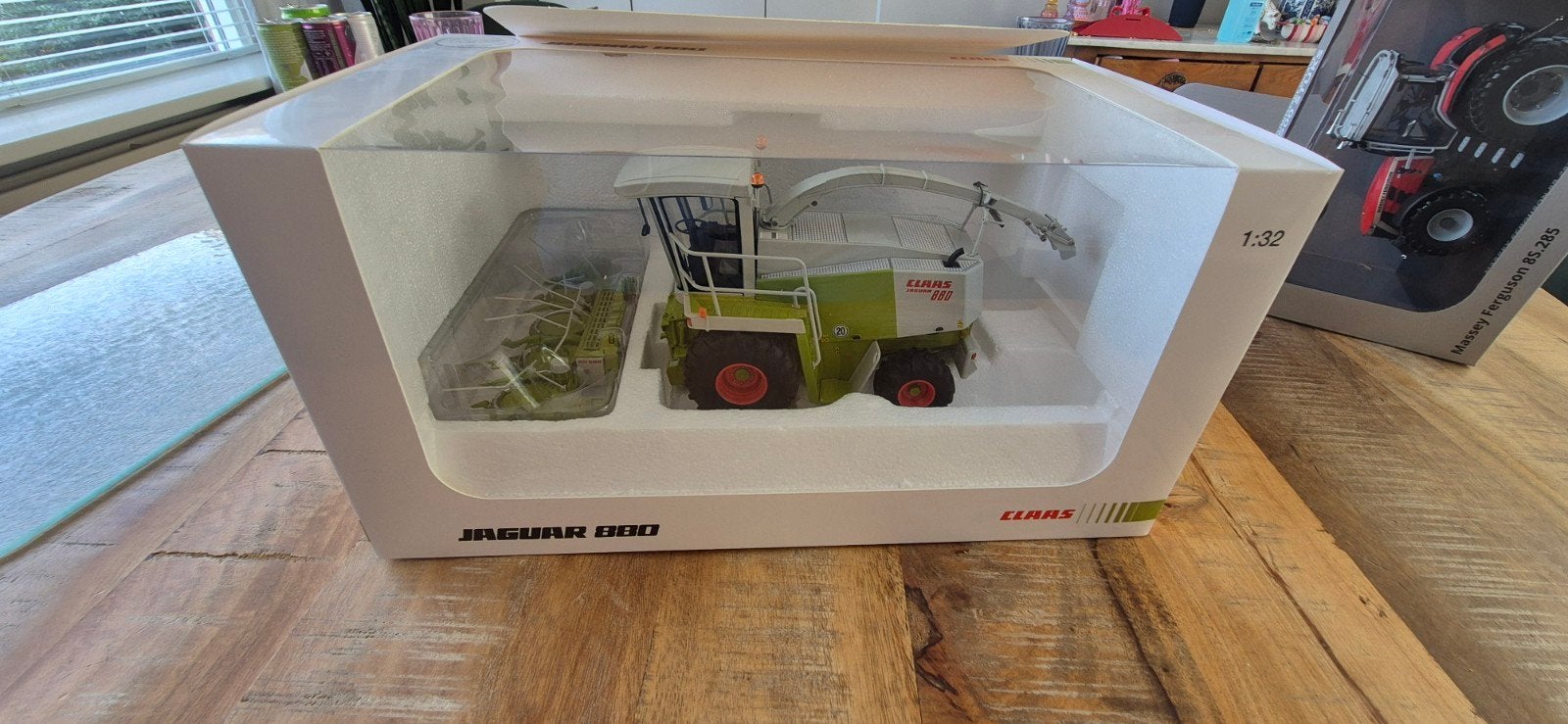 claas jaguar 880 universal hobbies, Ophalen of Verzenden, Nieuw, Tractor of Landbouw, Universal Hobbies