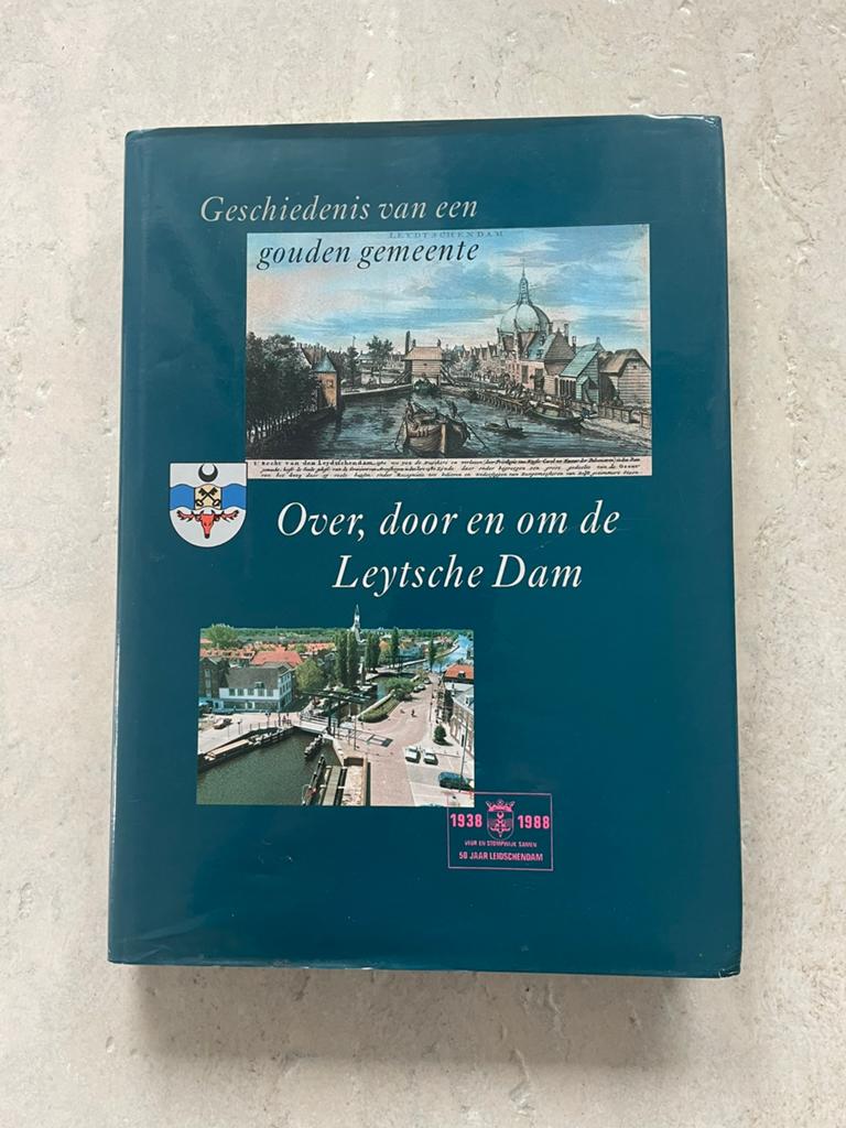 Over, door en om de Leytsche dam, geschiedenis Leidschendam, Boeken, Ophalen of Verzenden, Zo goed als nieuw