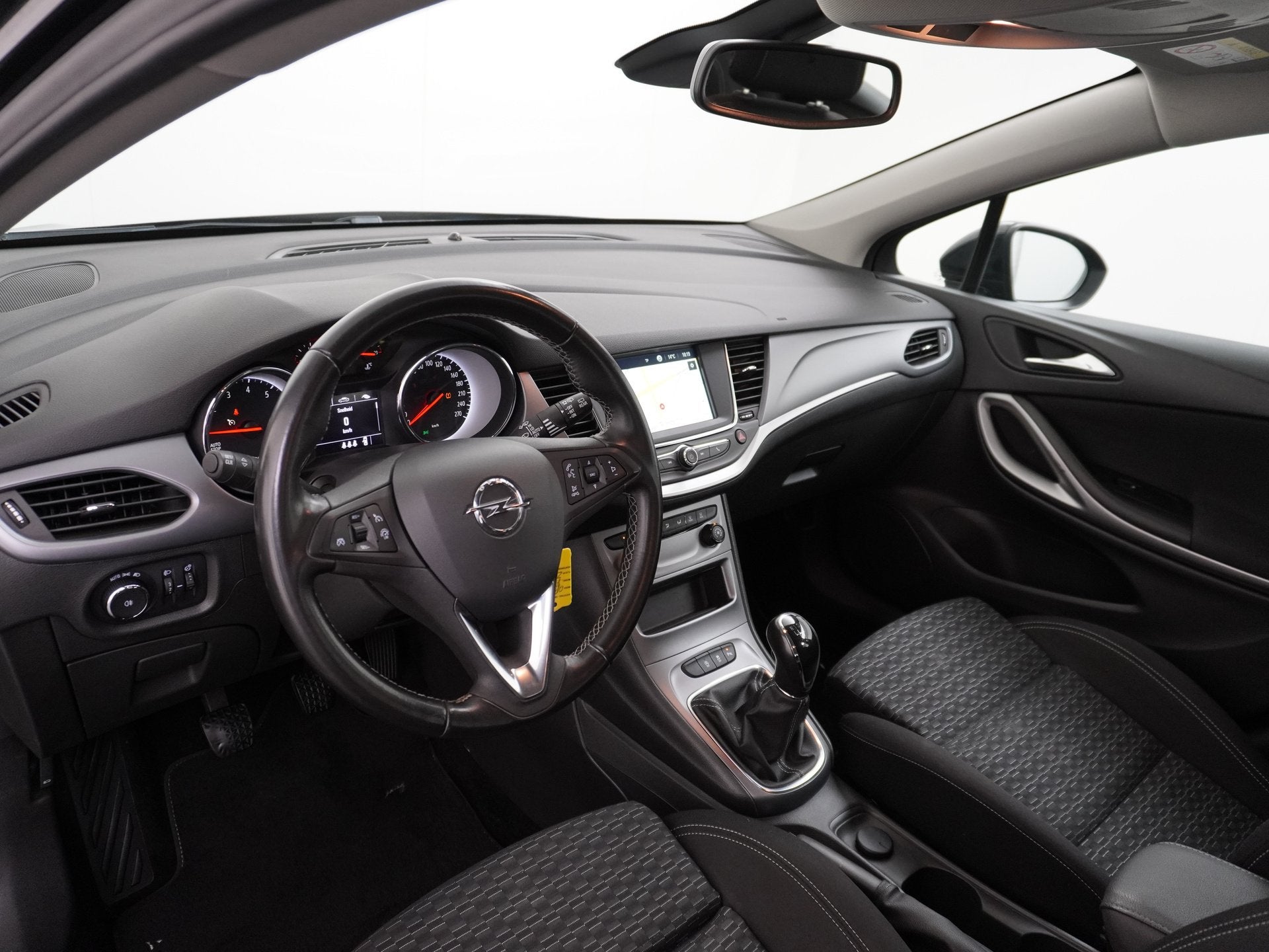 Opel Astra Sports Tourer T105PK Apple Carplay Android Auto N, Voorwielaandrijving, Stof, 1178 kg, 620 kg